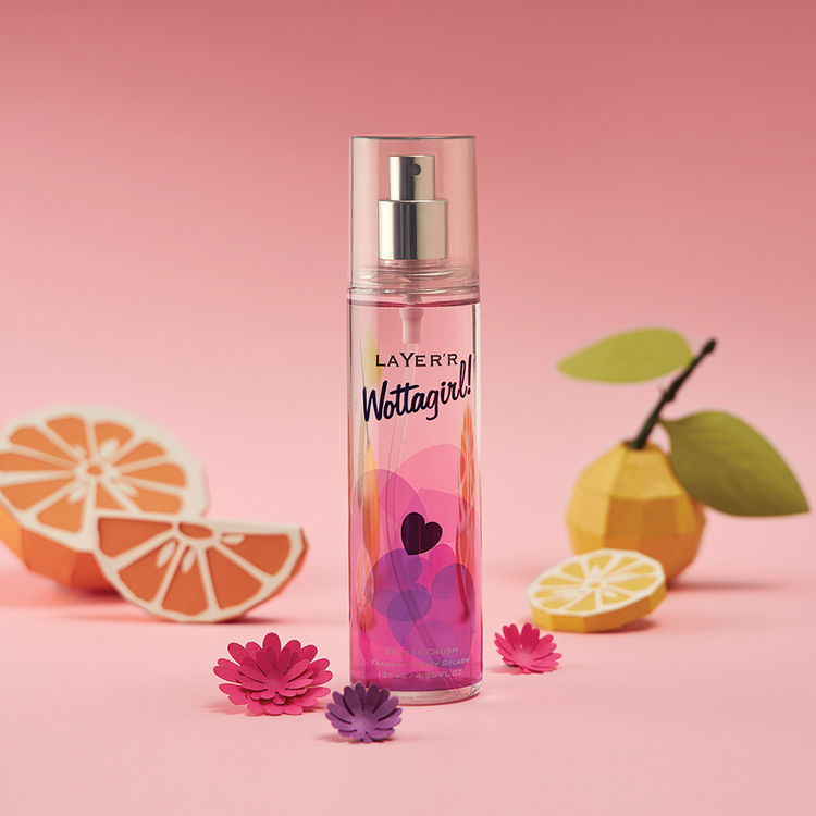 Layer'r Wottagirl Secret Crush Fragrant Body Splash For Her
(135ml)