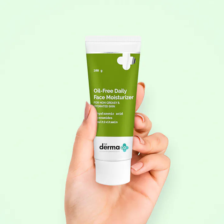 The Derma Co Oil-Free Daily Face Moisturizer With Hyaluronic Acid, Ceramides & Multivitamins for Non-Greasy & Hydrated Skin - 100g