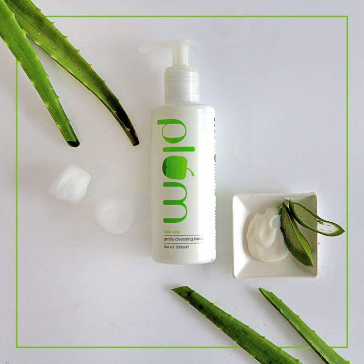 Plum Hello Aloe Gentle Cleansing Lotion | Aloe Vera Gel Lotion | For Normal, Dry, Combination, Sensitive Skin | 100% Vegan - 200ml