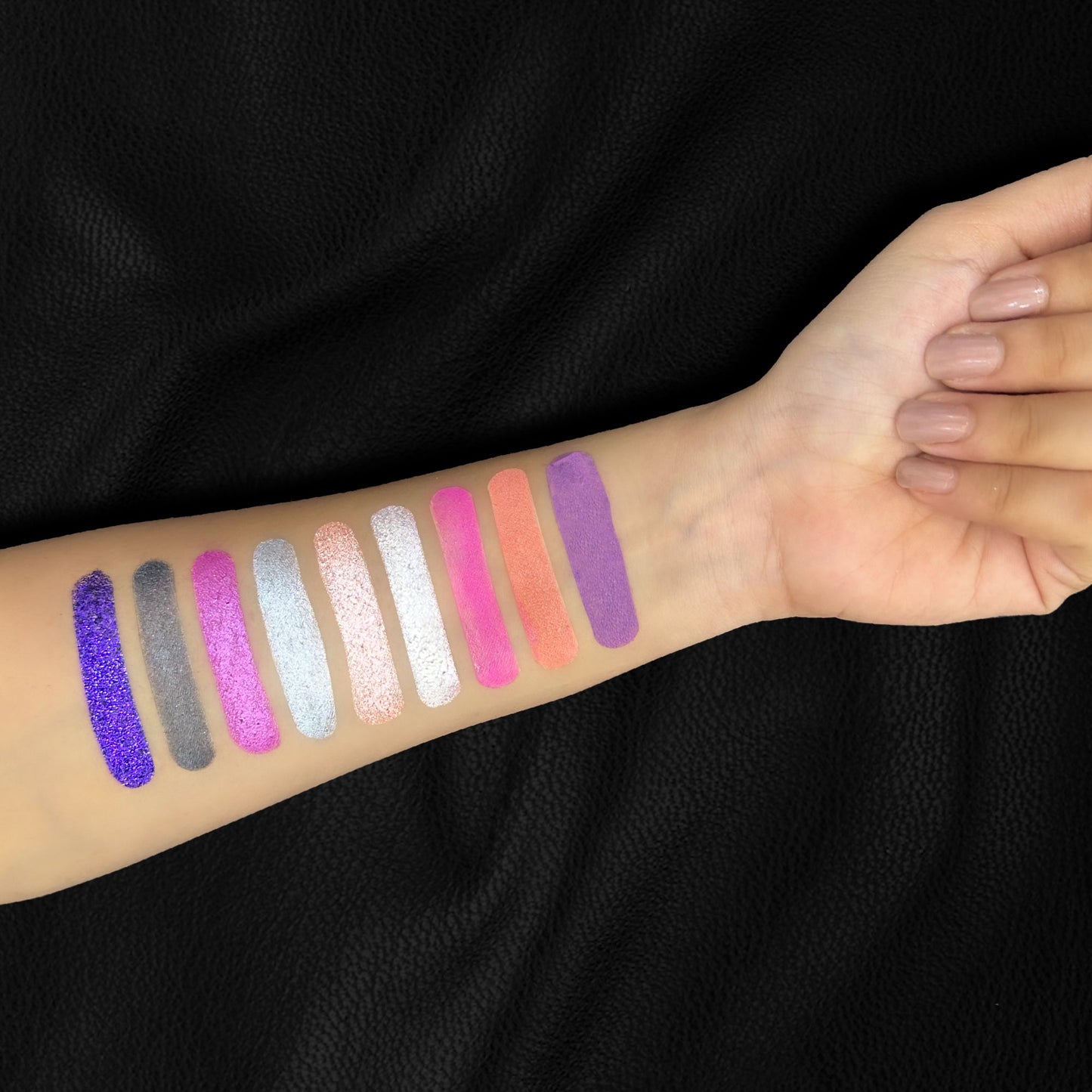 RENEE Fearless Eyeshadow Palette 12gm | Mettallic