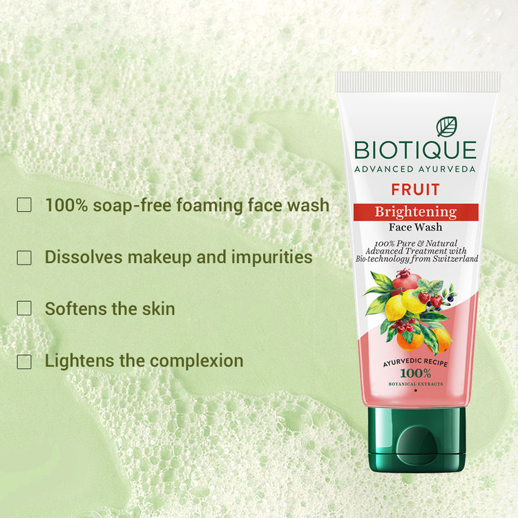 Biotique Fruit Brightening Face Wash (100 ml)