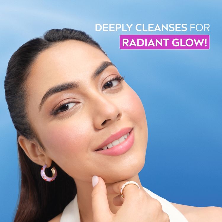 NIVEA Luminous Even Glow Whip Foam Daily Gentle Face Wash With Hyaluronic
(100ml)