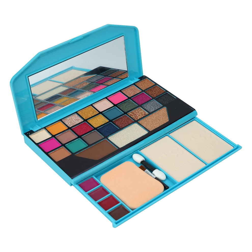 Beauty Berry Stella Makeup Kit / 01