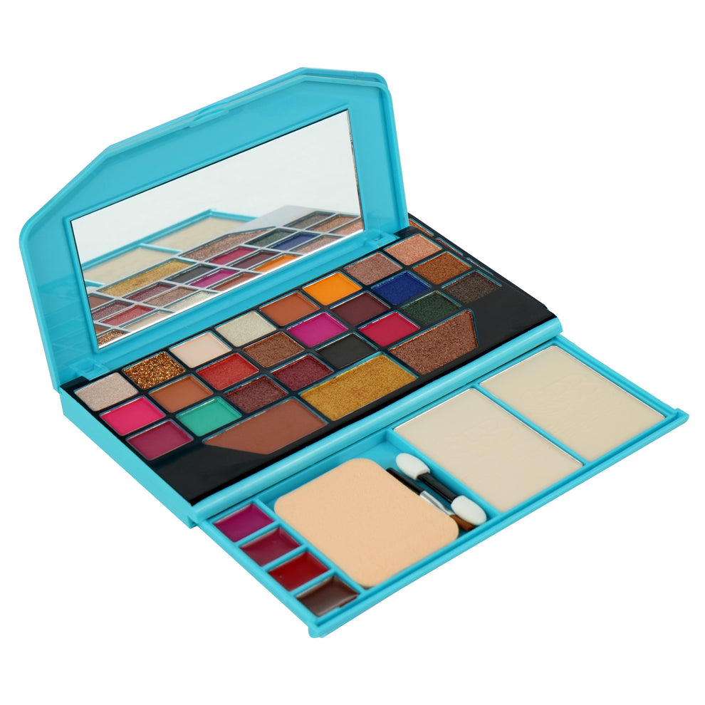 Beauty Berry Stella Makeup Kit / 02