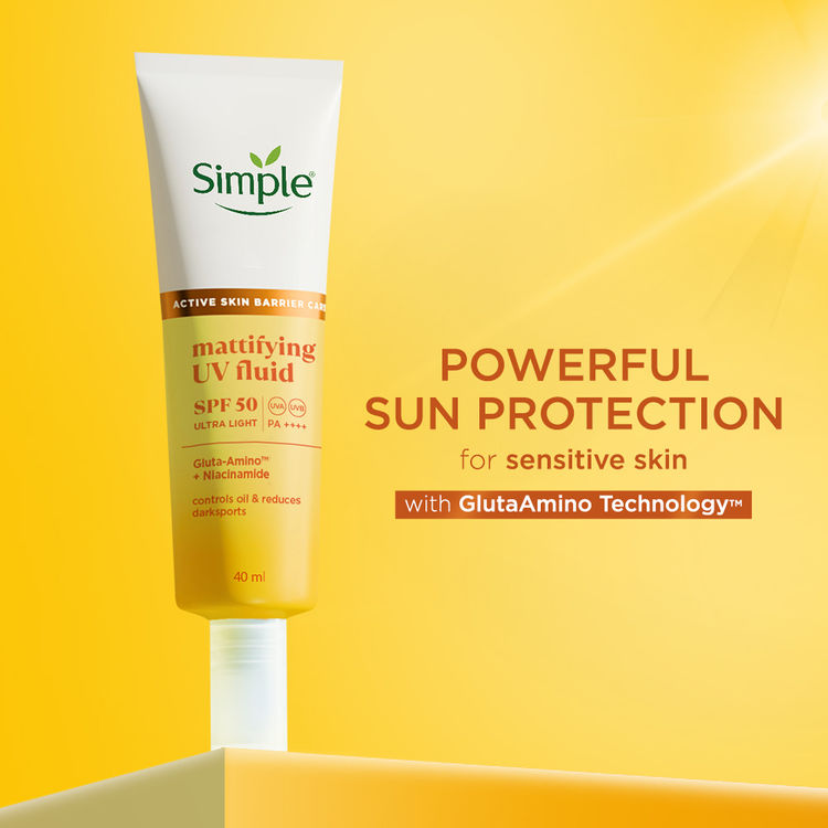 Simple Mattifying UV Fluid SPF 50 PA++++ with Niacinamide Sunscreen For Oily & Sensitive Skin
(40ml)