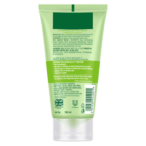 Simple Kind To Skin Refreshing Face Wash (100 ml)