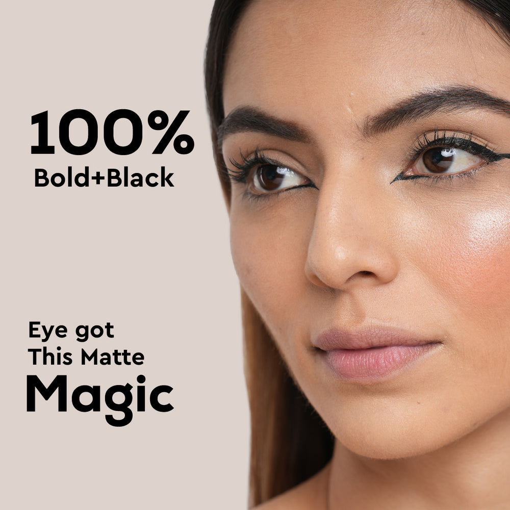 Insight professional MATTE LIQUID EYELINER