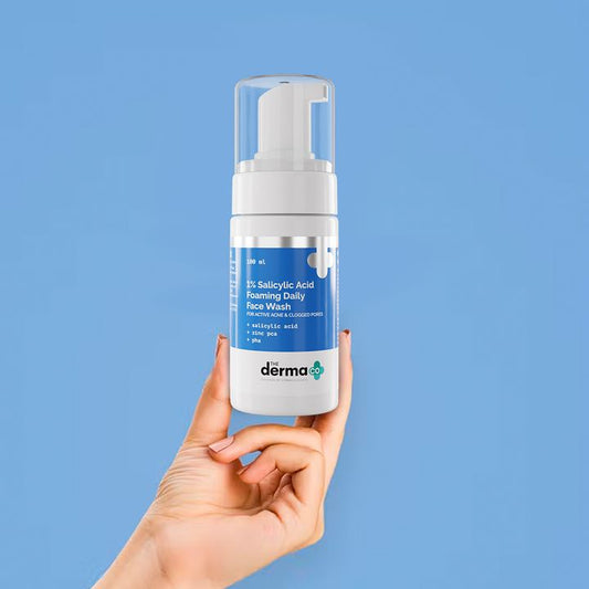 The Derma Co 1% Salicylic Acid Foaming Daily Face Wash with Salicylic Acid, Zinc PCA & PHA - 100 ml