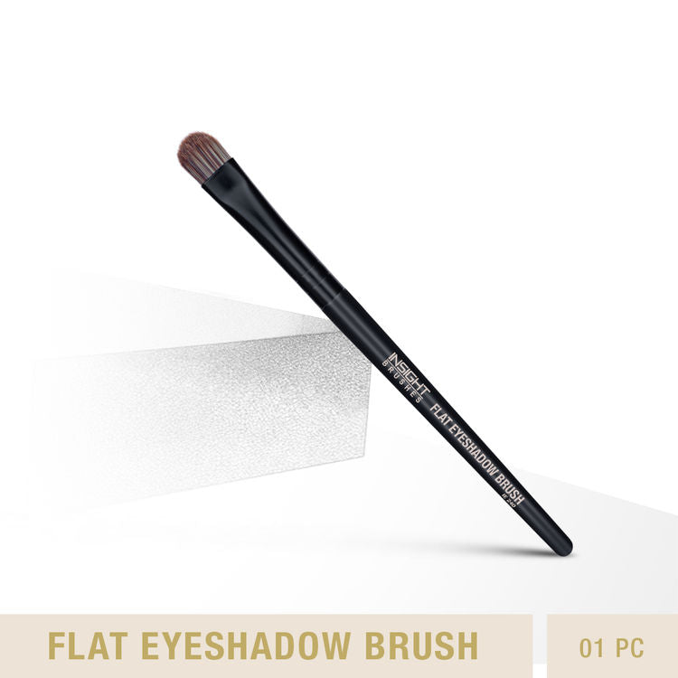 Insight Professional Flat      Eyeshadow Brush - IE 240