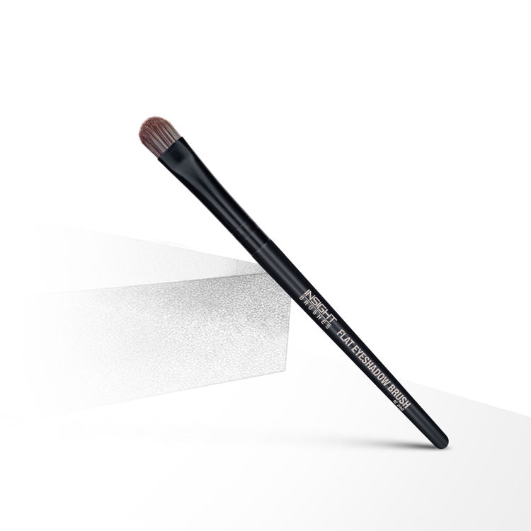 Insight Professional Flat      Eyeshadow Brush - IE 240