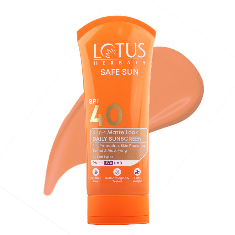 Lotus Herbals SafeSun 3in1 Matte Look Daily Sunscreen SPF 40 PA+++ ,Tinted & Dermatologically Free (50g)