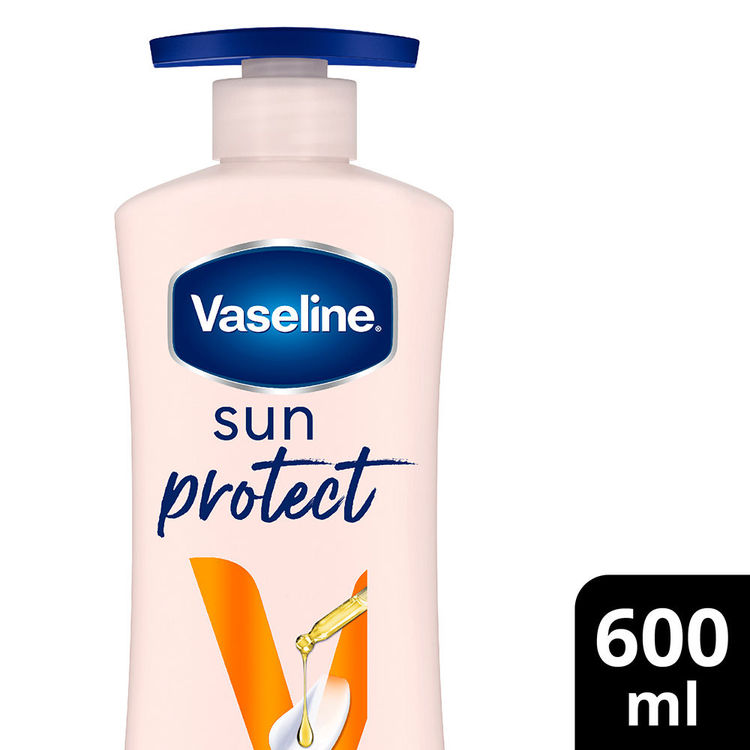 Vaseline Sun Protect SPF 30 Body Lotion With UVA + UVB PA+++
(600ml)