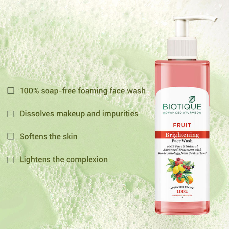 BiotiqueFruit Brightening Face Wash (200 ml)