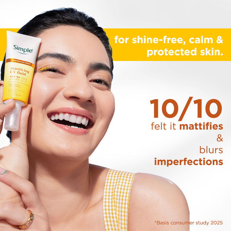 Simple Mattifying UV Fluid SPF 50 PA++++ with Niacinamide Sunscreen For Oily & Sensitive Skin
(40ml)