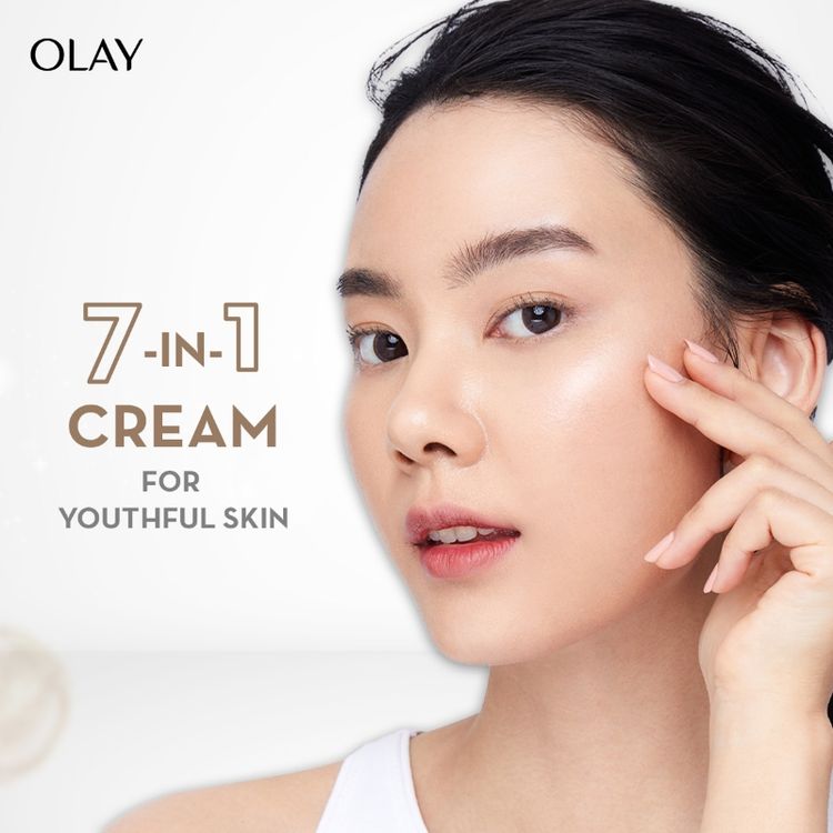 Olay Total Effects Day Cream With SPF 15 Normal, Fights 7 Signs Of Ageing With Niacinamide
(20g)