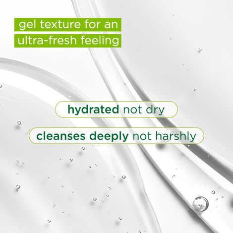 Simple Kind To Skin Refreshing Face Wash (150 ml)