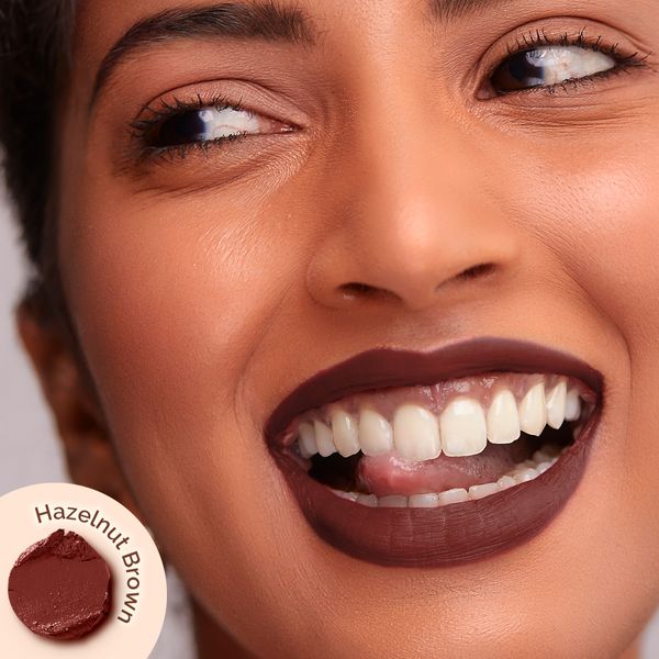 Mamaearth Moisture Matte Longstay Lipstick with Avocado Oil & Vitamin E (hazelnut brown)