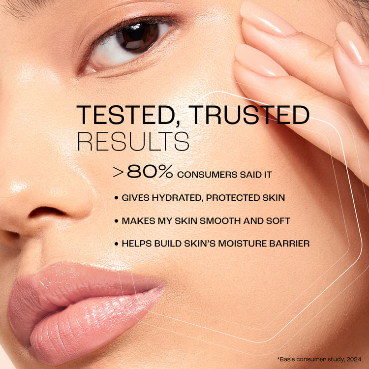 Lakmé Peach Moisturiser with SPF 30 & Ceramide, UV Defense & Barrier Repair, All Skin Types
(200ml)