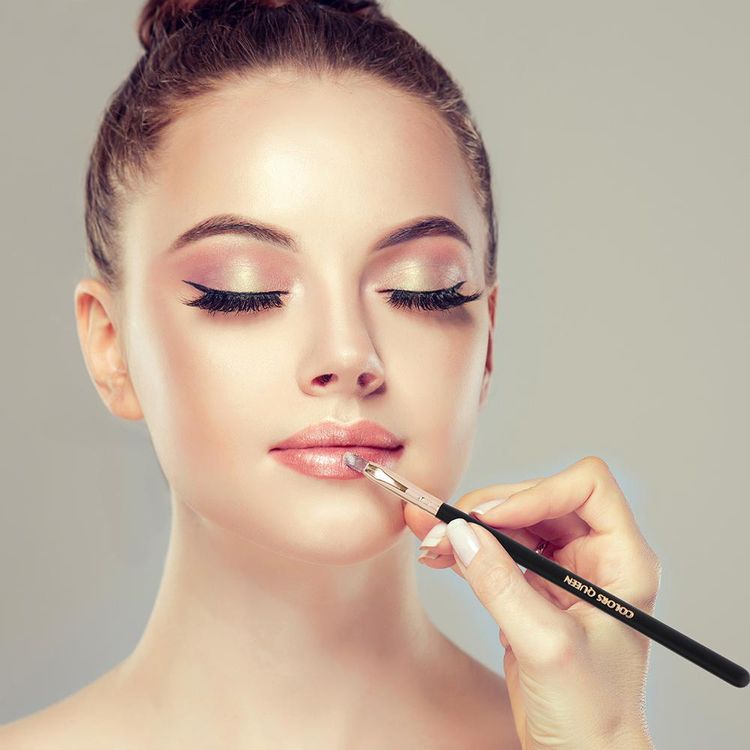 Colors Queen Lip Brush (8g)