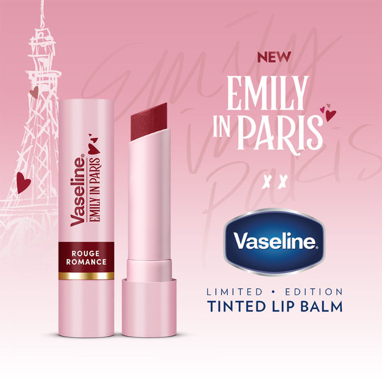 Vaseline Emily In Paris Tinted Lip Balm Stick - Rouge Romance
(3g)