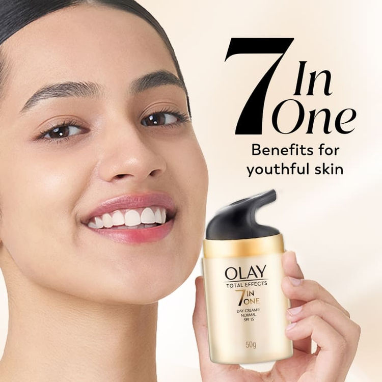 Olay Total Effects Day Cream With Spf 15, Fights 7 Signs Of Ageing With Niacinamide
(50g)