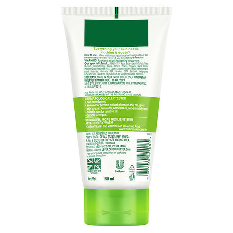 Simple Kind To Skin Moisturising Face Wash (150 ml)